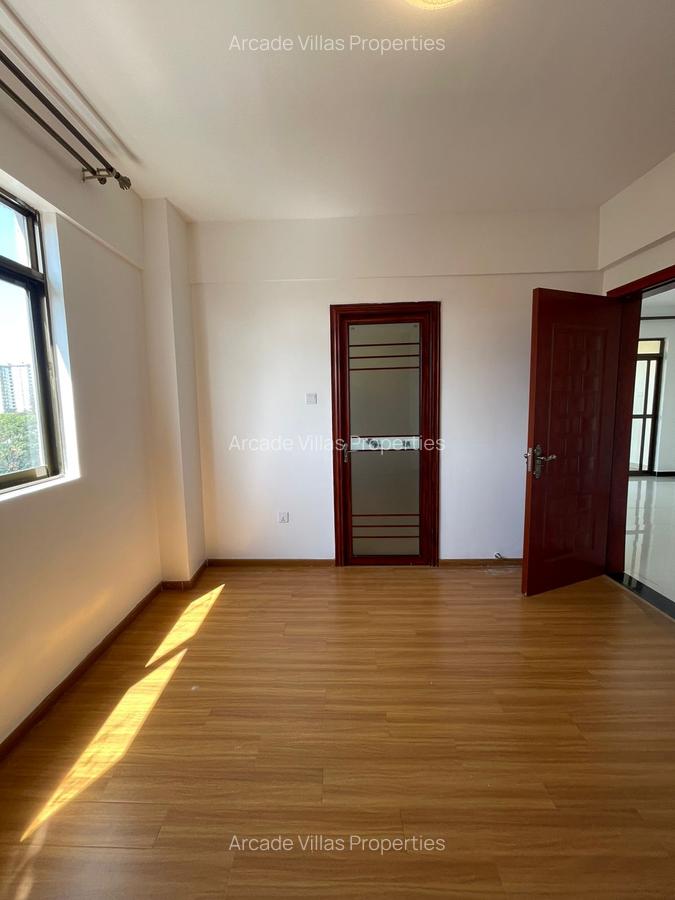 1 Bed Apartment with En Suite in Kileleshwa - 4