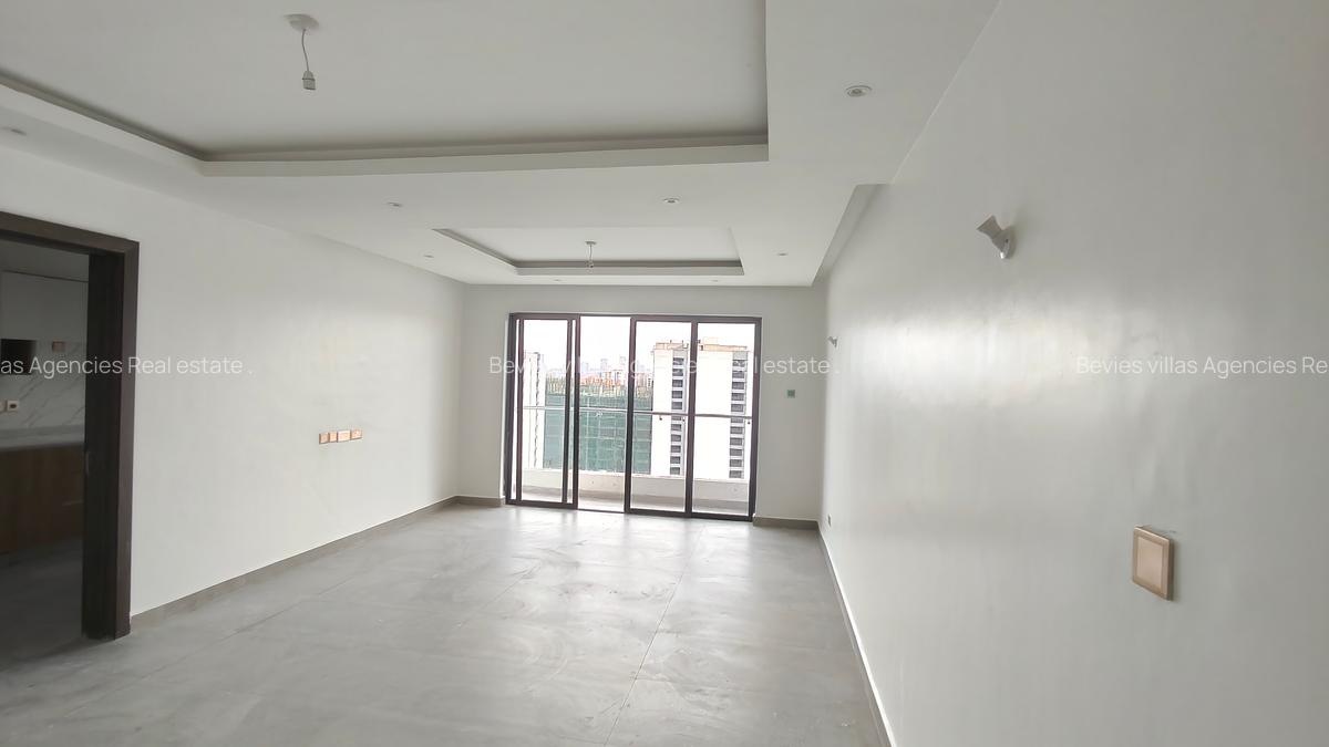 3 Bed Apartment with En Suite at Parklands - 2