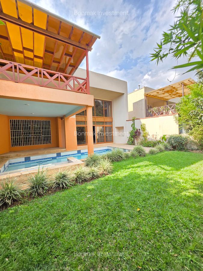 4 Bed Townhouse with En Suite at Lavington Green - 4