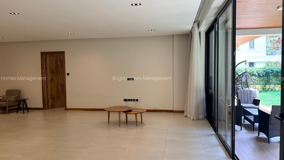 4 Bed Apartment with En Suite in Spring Valley - 7