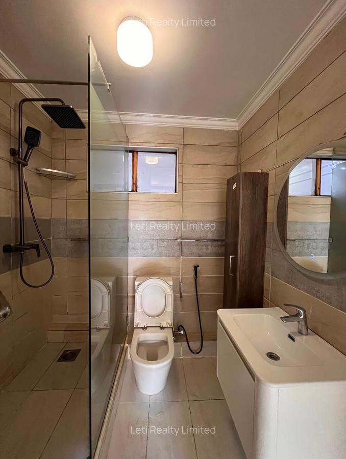 4 Bed Townhouse with En Suite in Kileleshwa - 16