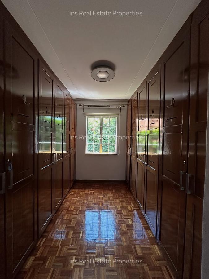 5 Bed Townhouse with En Suite in Rosslyn - 11