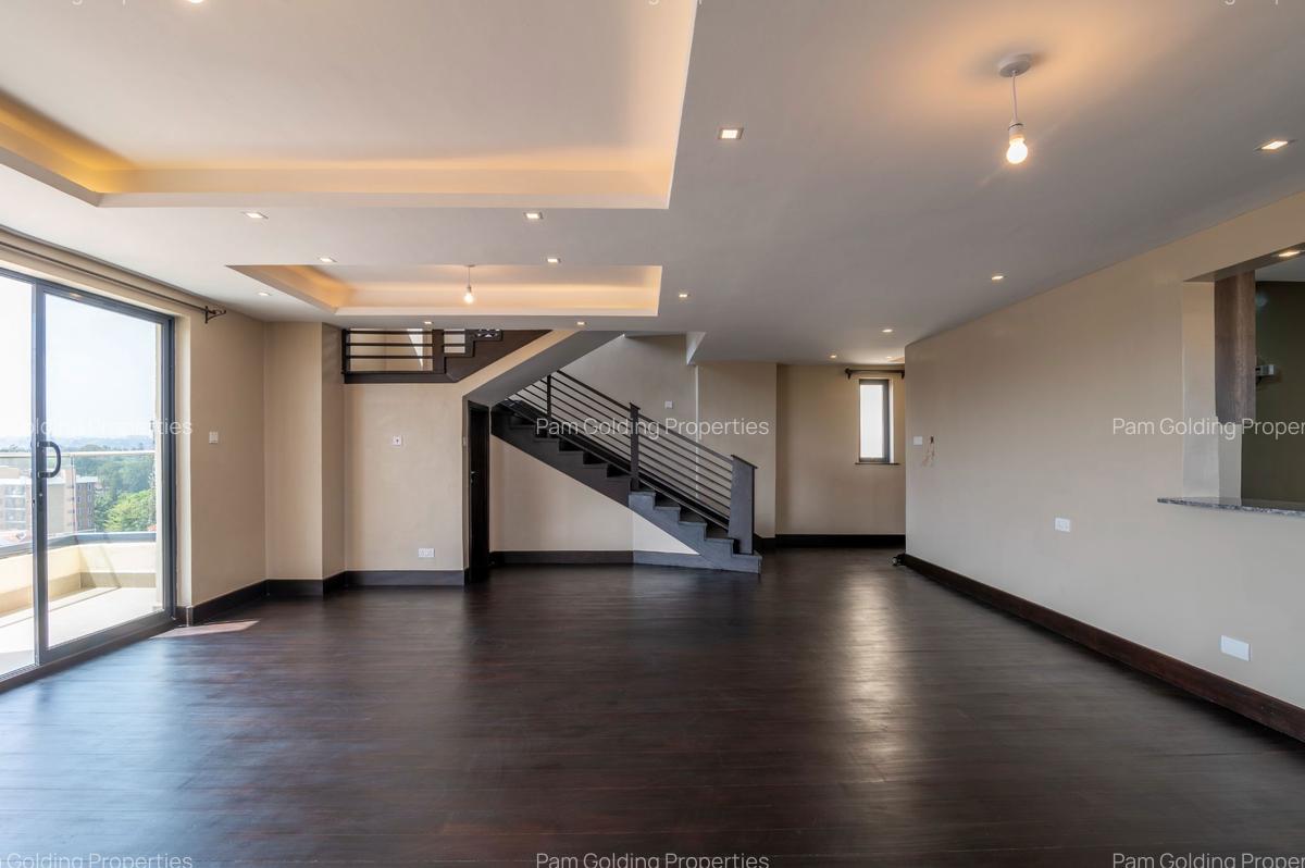 4 Bed Apartment with En Suite in Lavington - 1