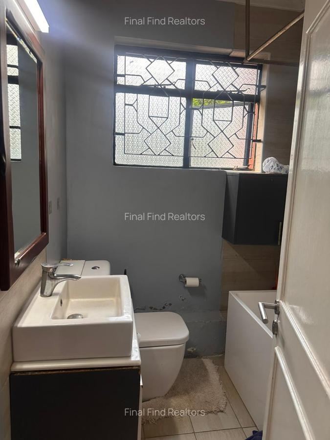 Furnished 3 Bed Apartment with Parking in Riverside - 10