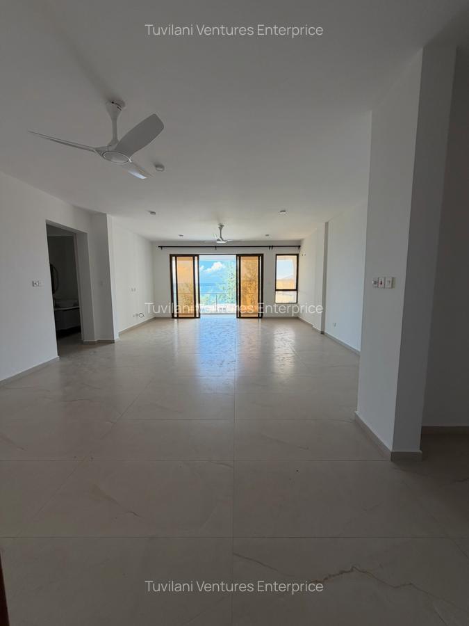 Serviced 3 Bed Apartment with En Suite at Nyali Mombasa - 9