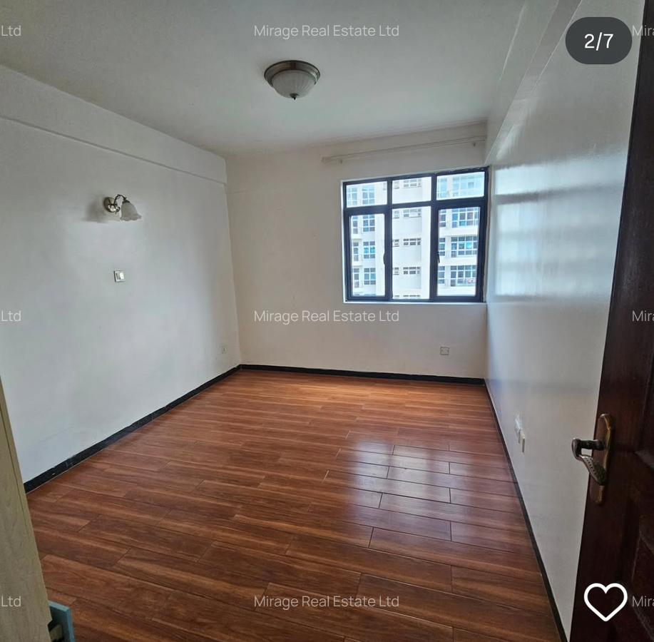2 Bed Apartment with Gym in Kilimani - 1