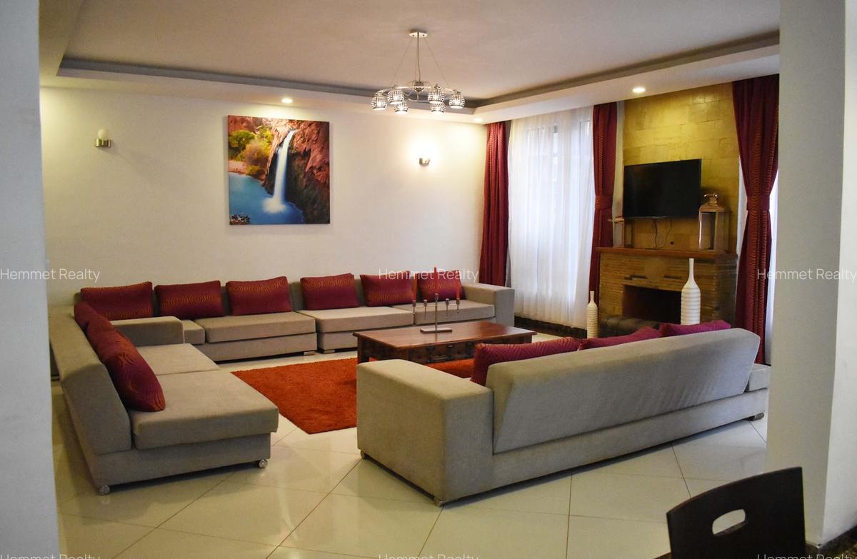 4 Bed Townhouse with En Suite in Kitisuru - 3
