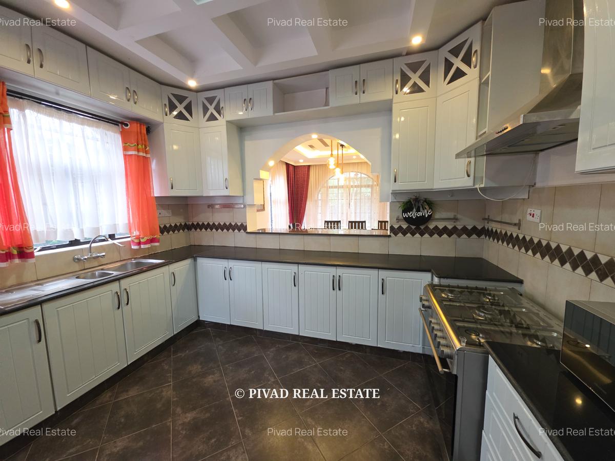 4 Bed Townhouse with Swimming Pool in Kiambu Road - 4