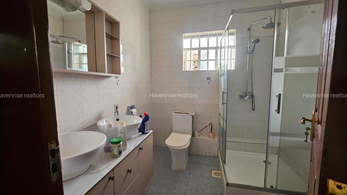 5 Bed House with Swimming Pool at Runda - 12