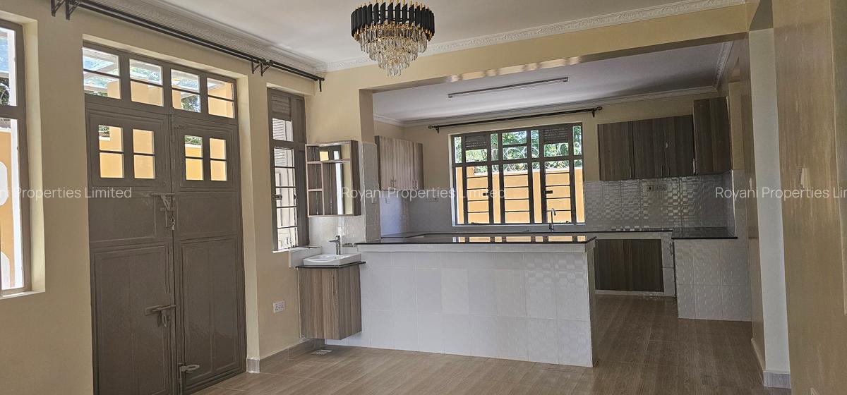 4 Bed House with En Suite in Kiambu Road - 4
