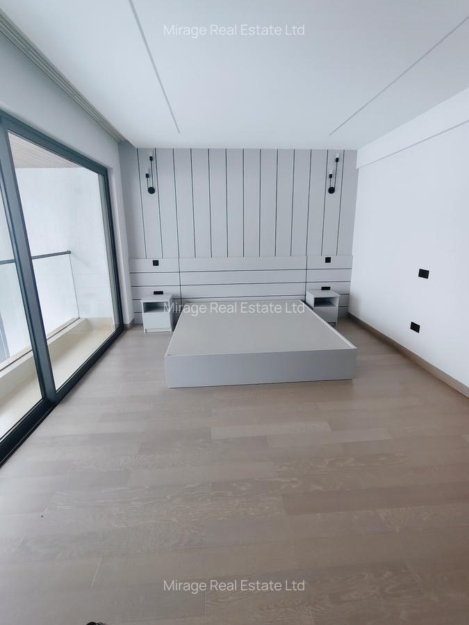 6 Bed Villa with En Suite in Lavington - 19