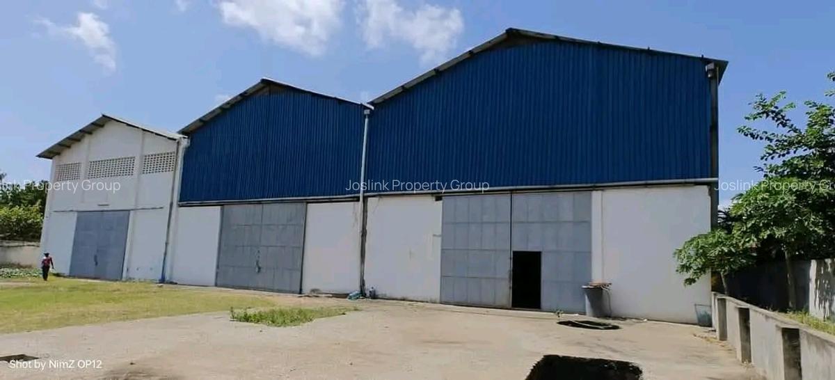 Warehouse with Backup Generator in Mombasa CBD - 1