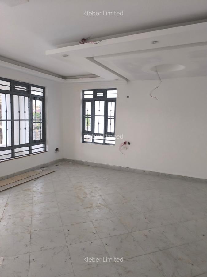 5 Bed House with En Suite in Ruiru - 15