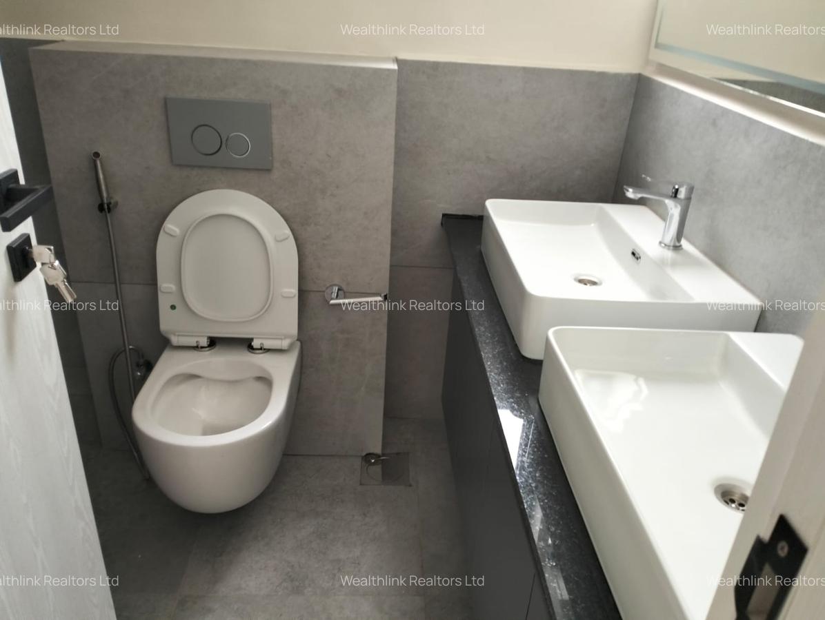 4 Bed Apartment with En Suite at General Mathenge - 8