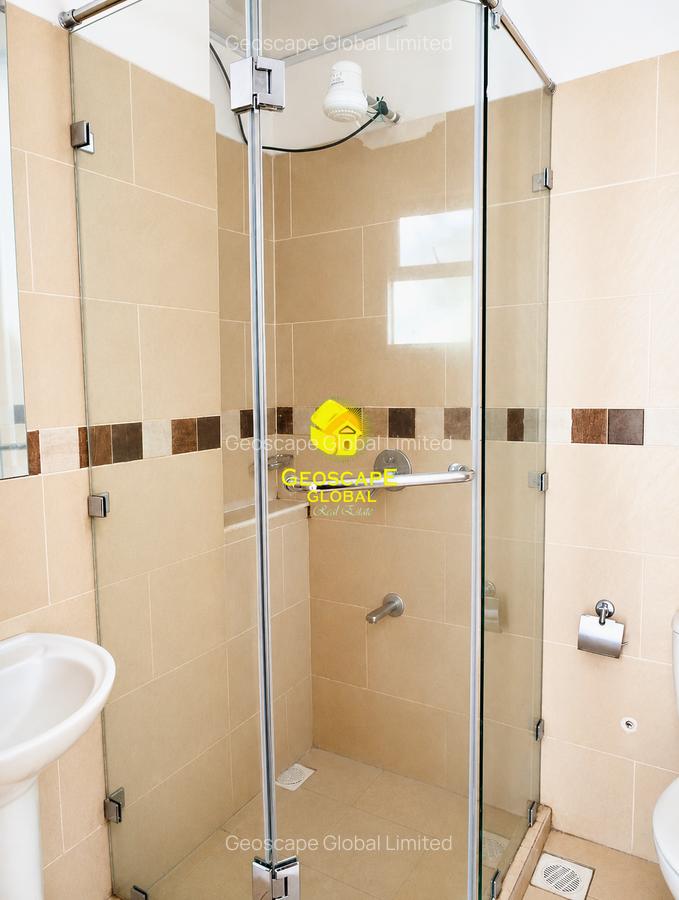 2 Bed Apartment with En Suite in Riverside - 10