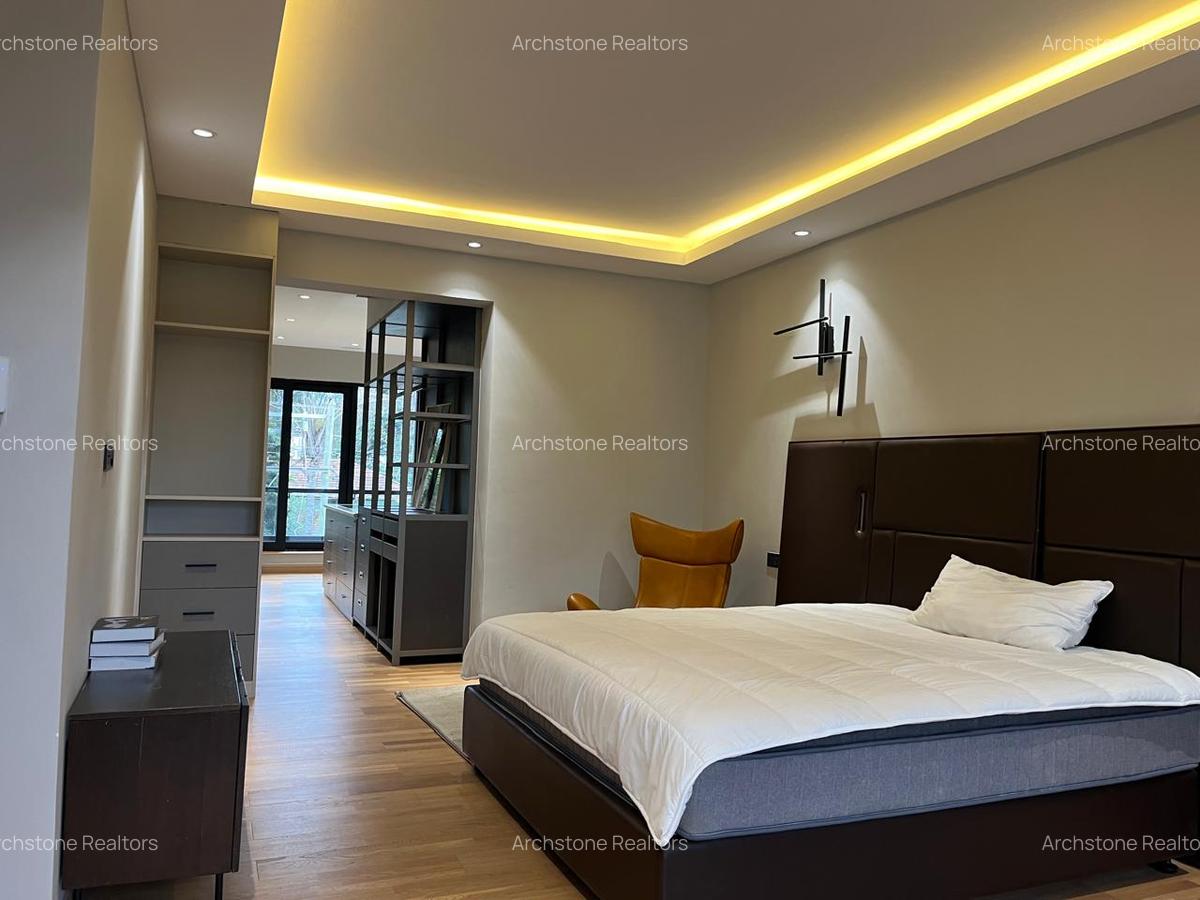 4 Bed Townhouse with En Suite in Lavington - 3