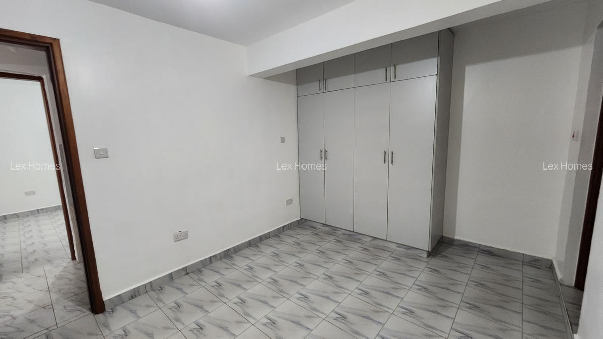 2 Bed Apartment with En Suite at Merisho Road - 8