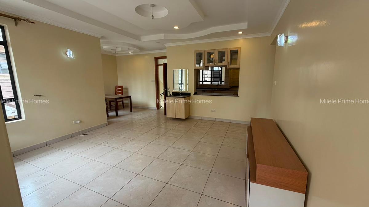 3 Bed Townhouse with En Suite at Garden Estate - 11