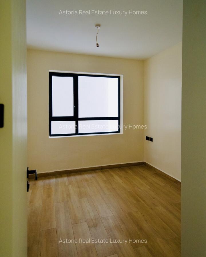 3 Bed Apartment with En Suite at 2026-429 - 14