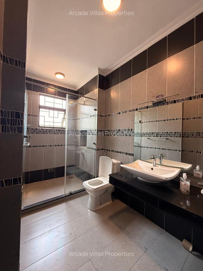 3 Bed Apartment with En Suite in Kileleshwa - 14