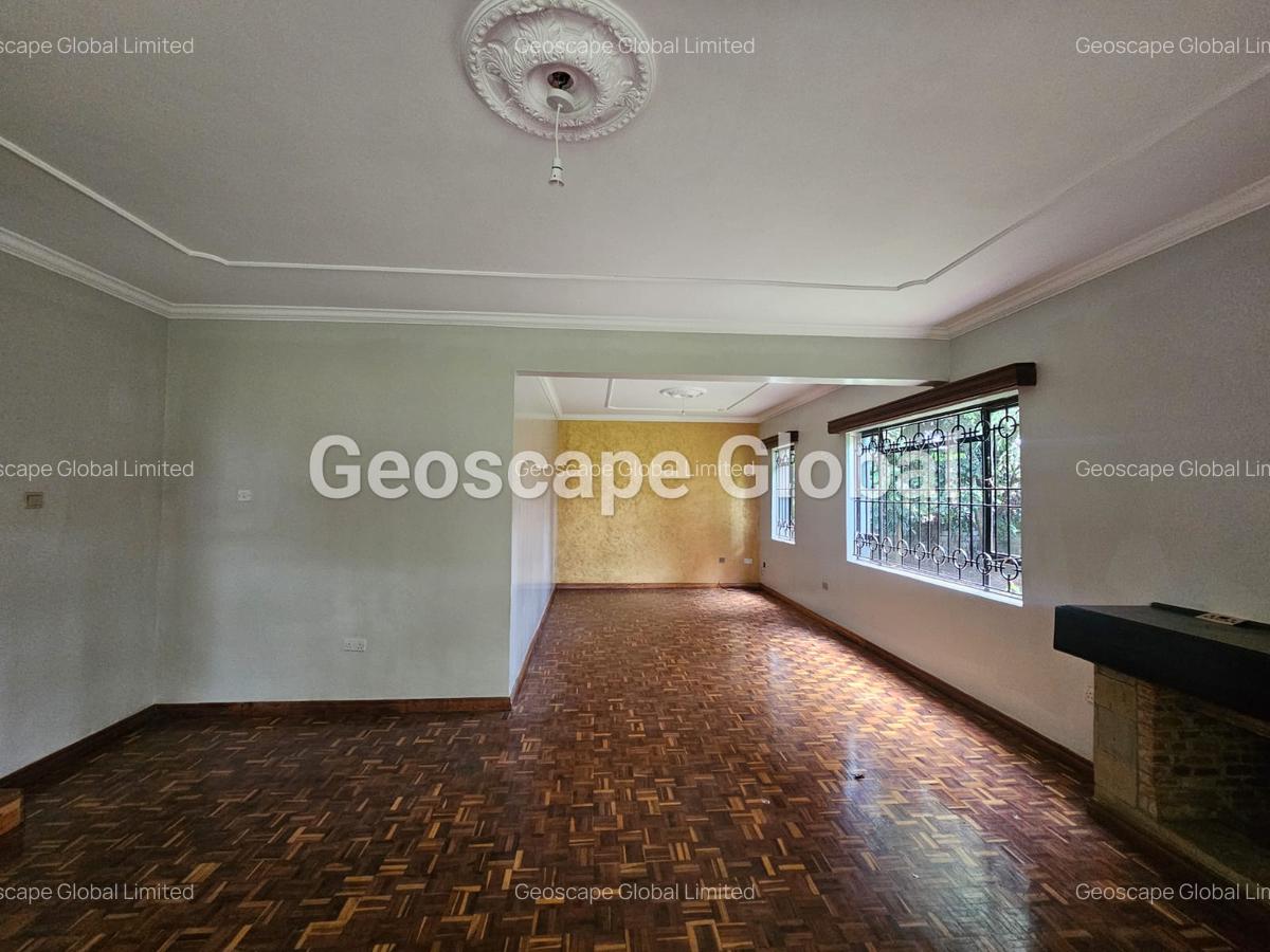 5 Bed House with En Suite in Kitisuru - 11