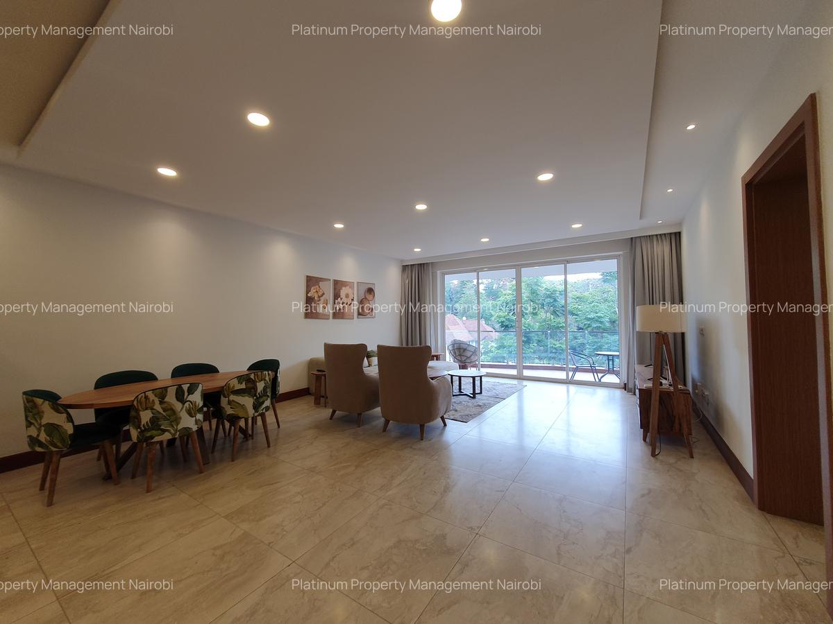 2 Bed Apartment with En Suite at The Colosseum - 1