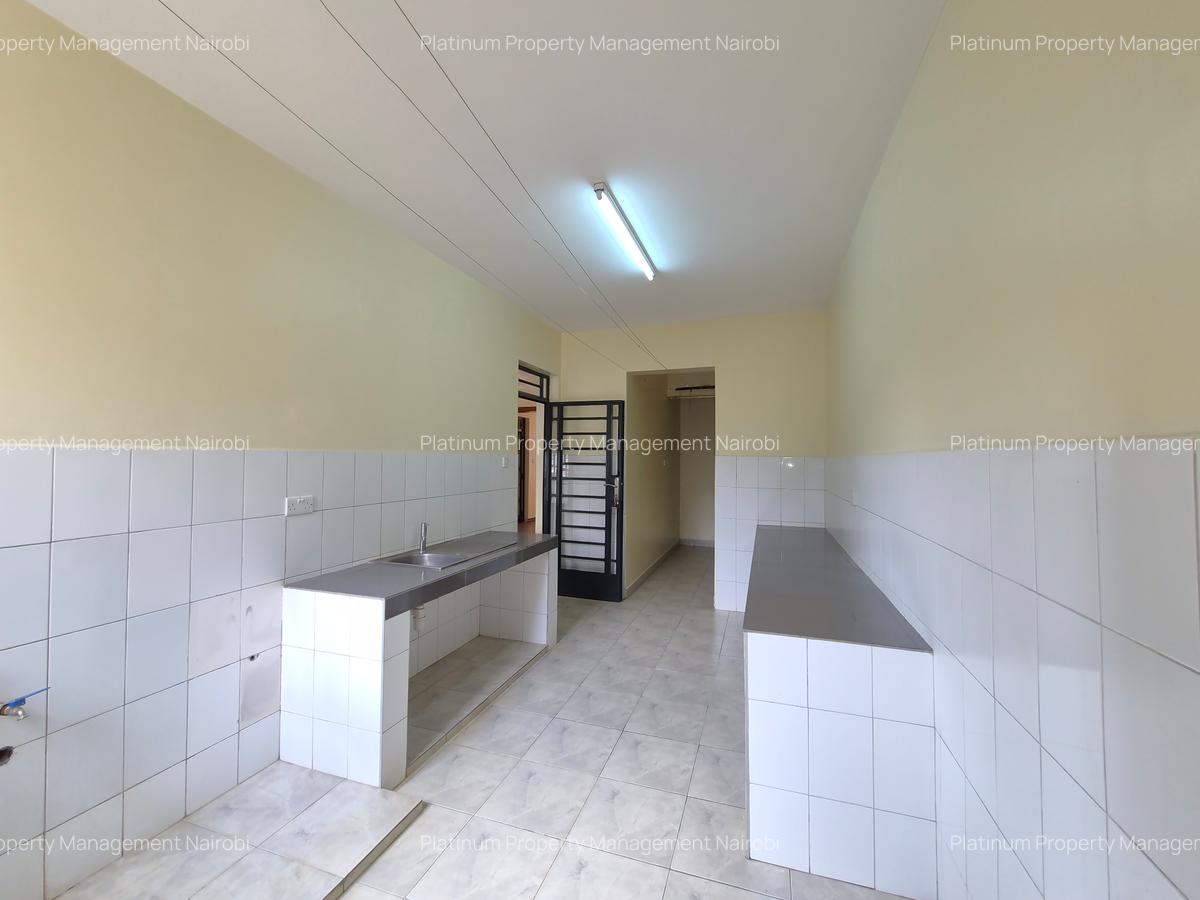 4 Bed Apartment with En Suite at Second Parklands - 9