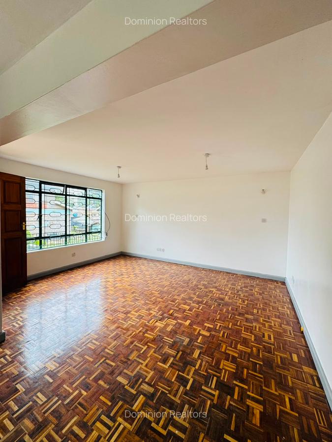 4 Bed House with En Suite at David Osieli - 10