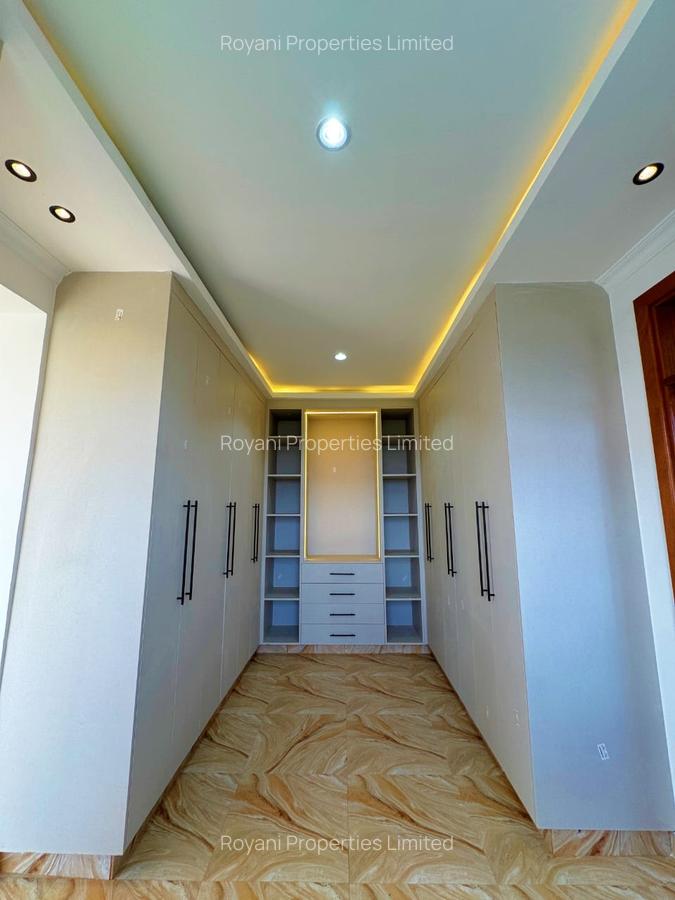 4 Bed House with En Suite in Tatu City - 12