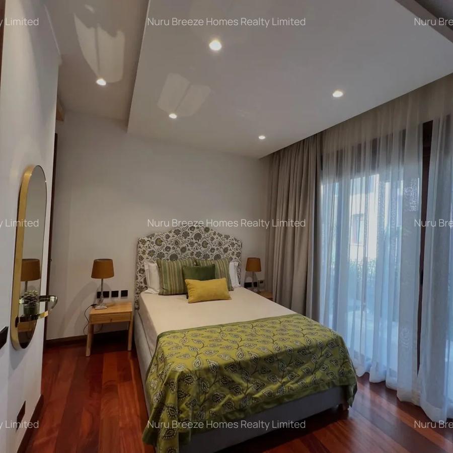 4 Bed Villa with En Suite in Runda - 12