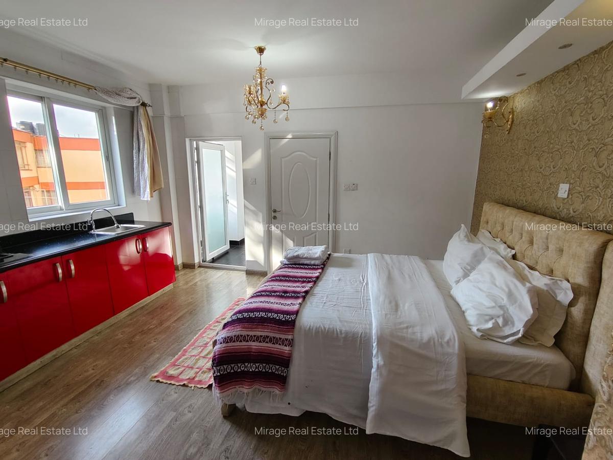 Serviced 4 Bed Apartment with En Suite in Westlands Area - 14