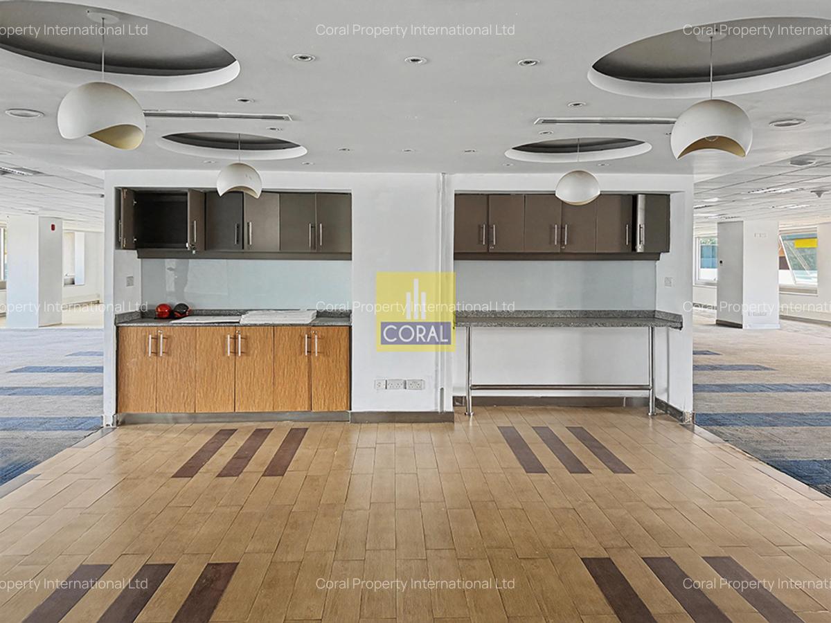 Office in Westlands Area - 11