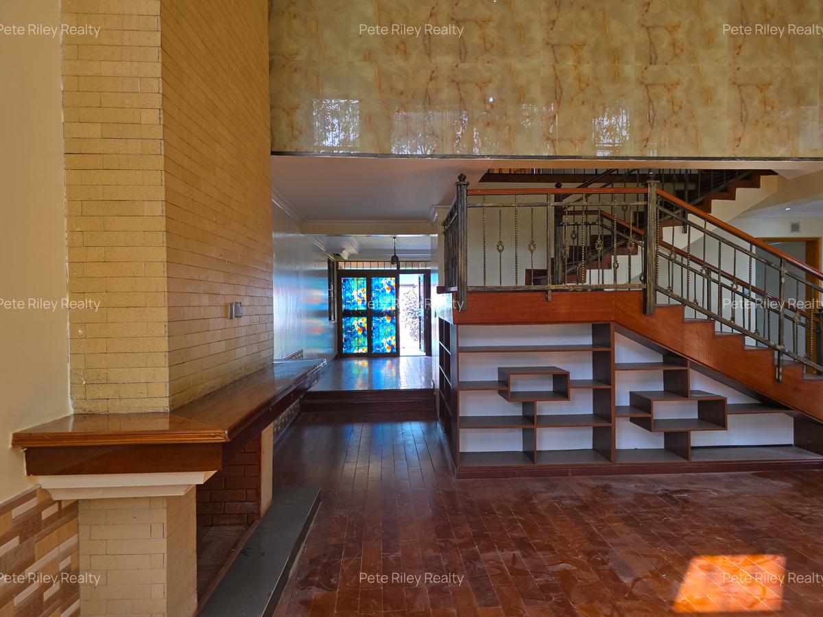5 Bed Villa with En Suite at Chalbi Drive - 5