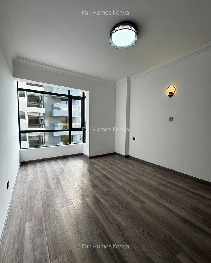 4 Bed Apartment with En Suite at Valley Arcade - 11