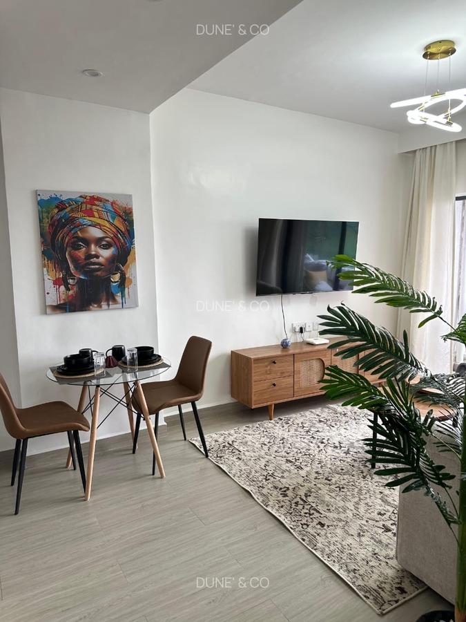 Serviced 1 Bed Apartment with En Suite in Westlands Area - 4