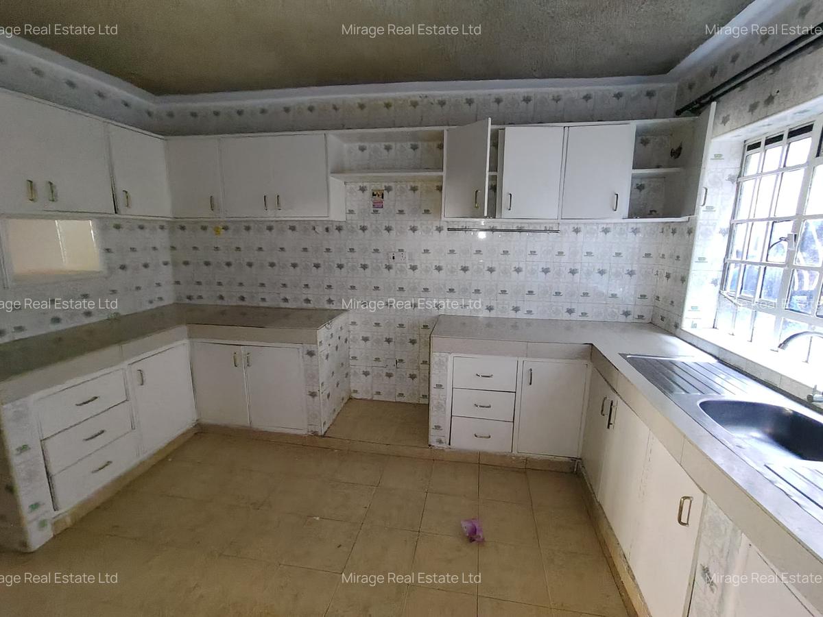 3 Bed Apartment with En Suite in Kilimani - 1