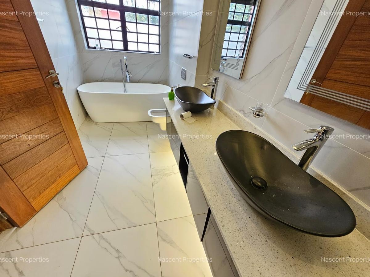 4 Bed Townhouse with En Suite in Kiambu Road - 7