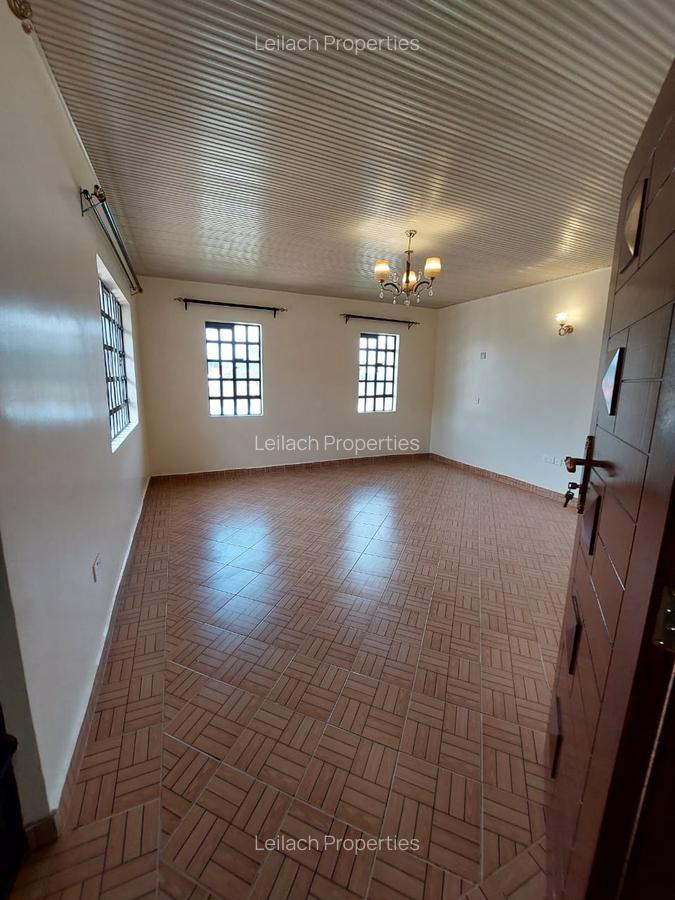 4 Bed House with En Suite in Ongata Rongai - 3