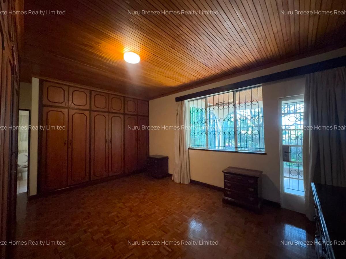 4 Bed House with En Suite in Nyari - 7