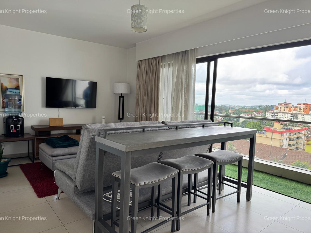 Serviced 1 Bed Apartment with En Suite in Lavington - 4