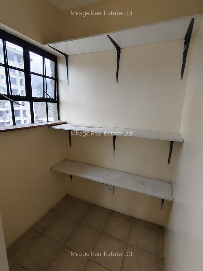 2 Bed Apartment with En Suite in Kileleshwa - 16