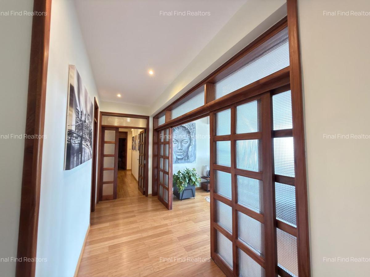 Serviced 3 Bed Apartment with En Suite in Parklands - 8