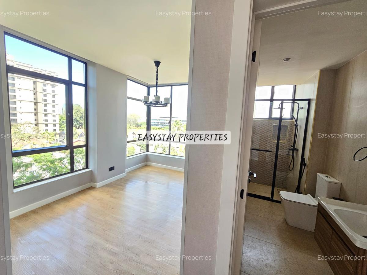 3 Bed Apartment with En Suite in Westlands Area - 4