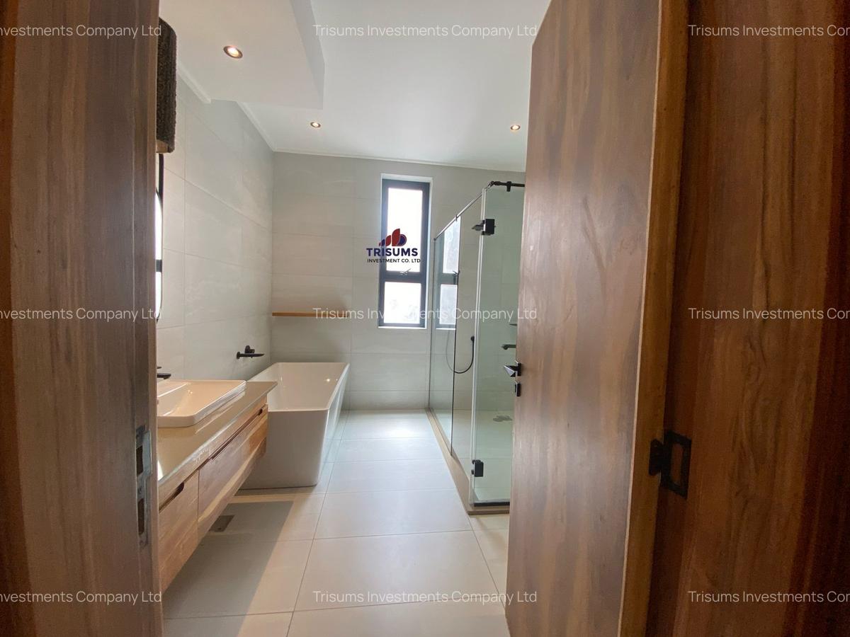 4 Bed Apartment with En Suite in Loresho - 4