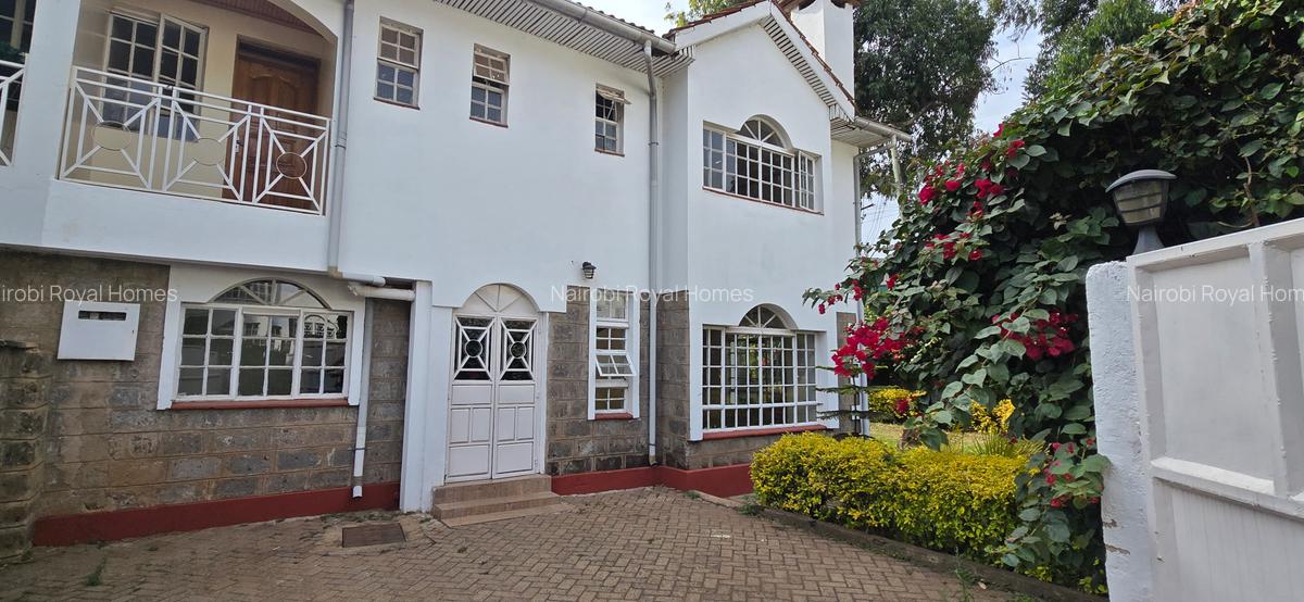 4 Bed Townhouse with En Suite at Lavington Road - 3