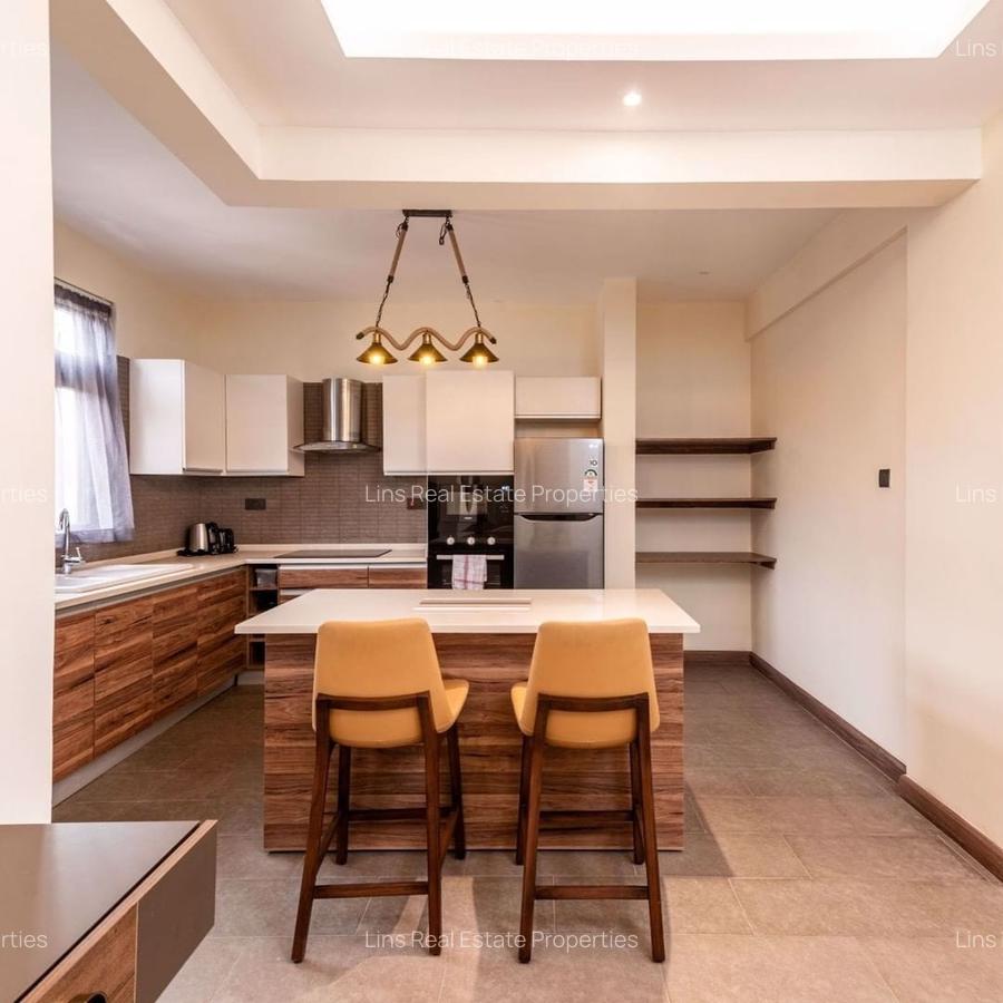 Serviced 2 Bed Apartment with En Suite in Spring Valley - 11