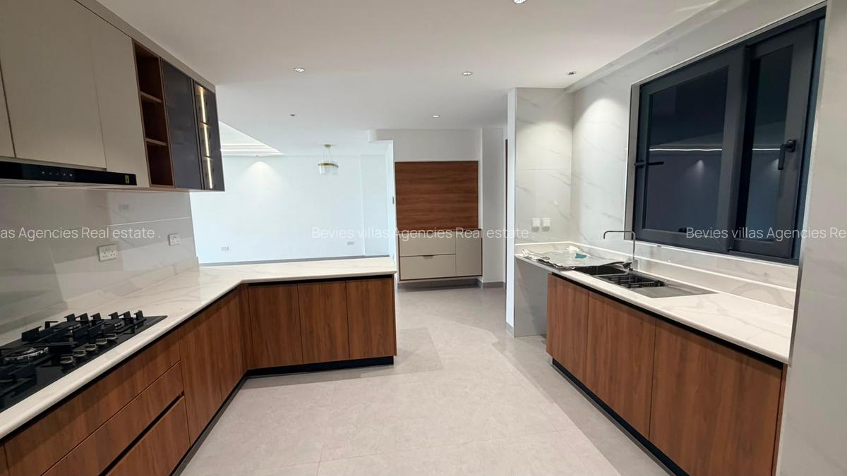 3 Bed Apartment with En Suite at Spring Valley - 3