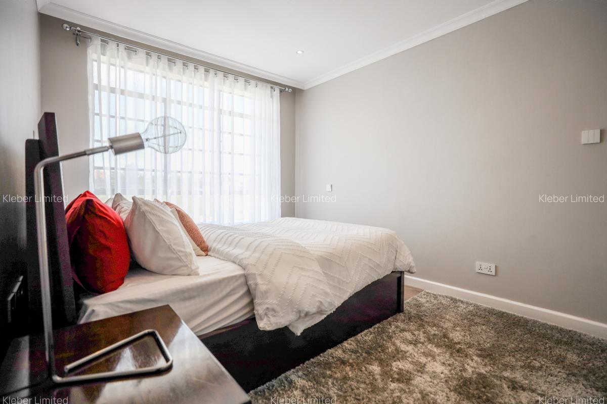 4 Bed Townhouse with En Suite in Kitengela - 2