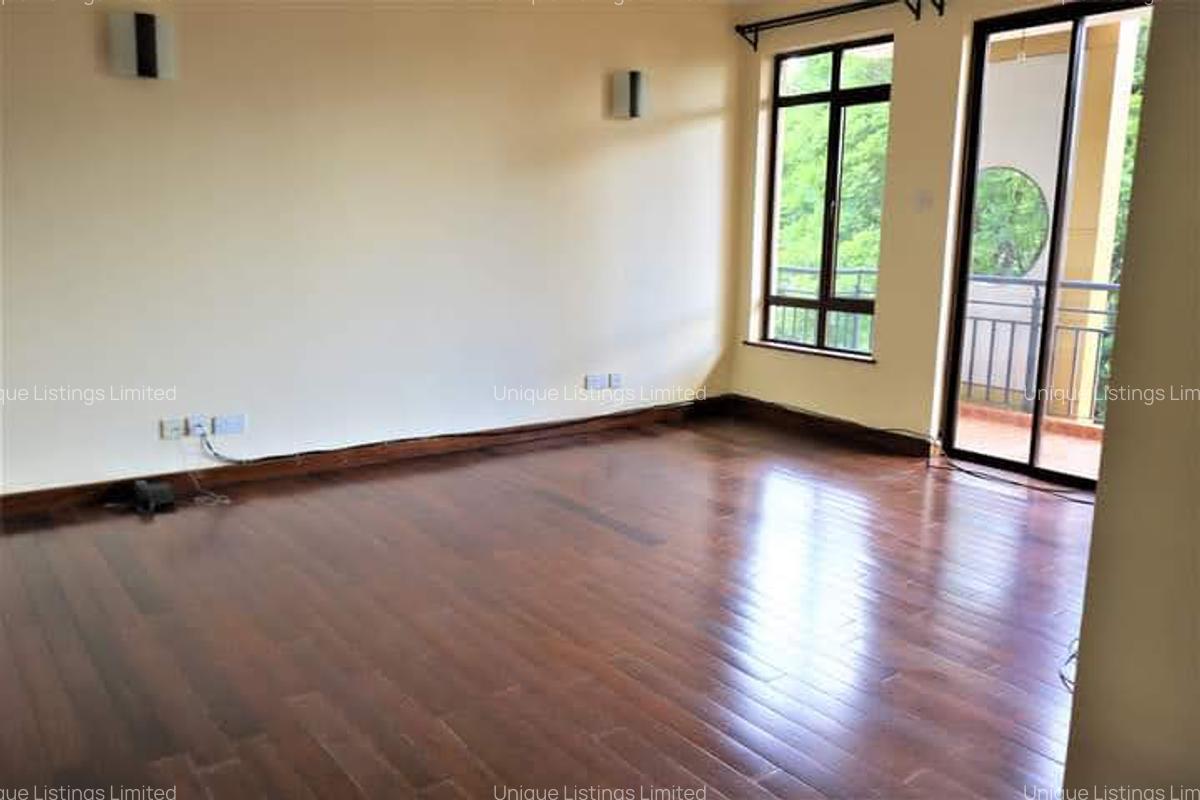 3 Bed Apartment with En Suite in Kilimani - 11