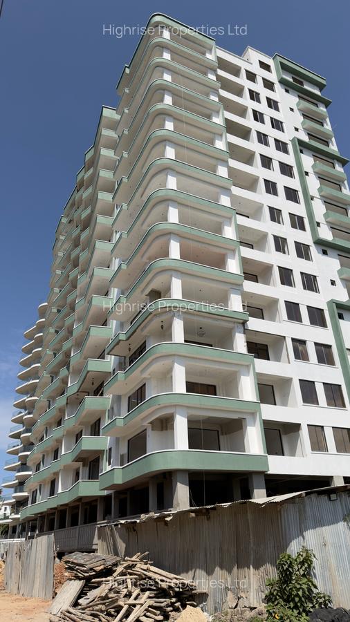1 Bed Apartment with Swimming Pool in Nyali Area - 3